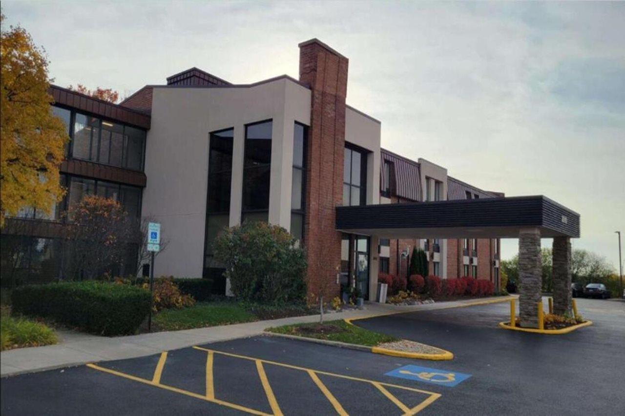 Best Western Chicago - Downers Grove Bagian luar foto