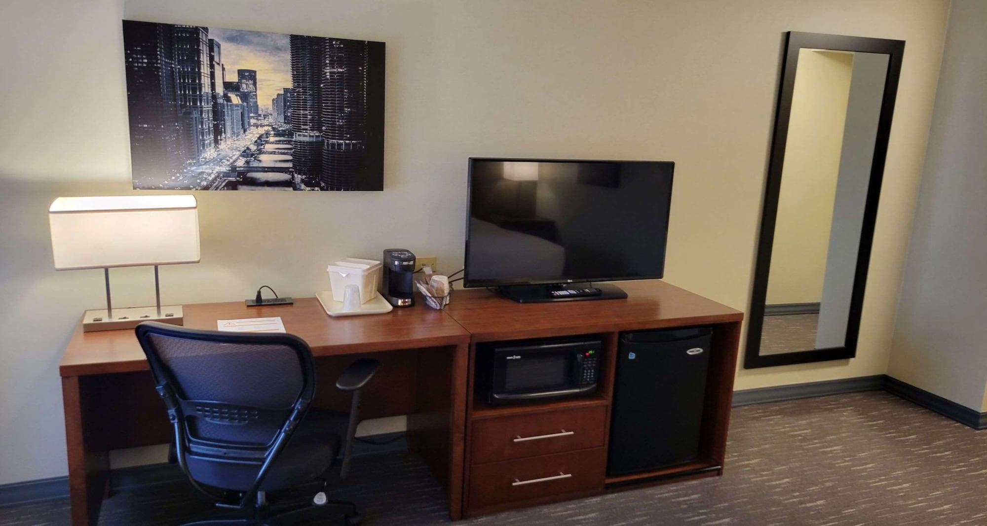 Best Western Chicago - Downers Grove Bagian luar foto