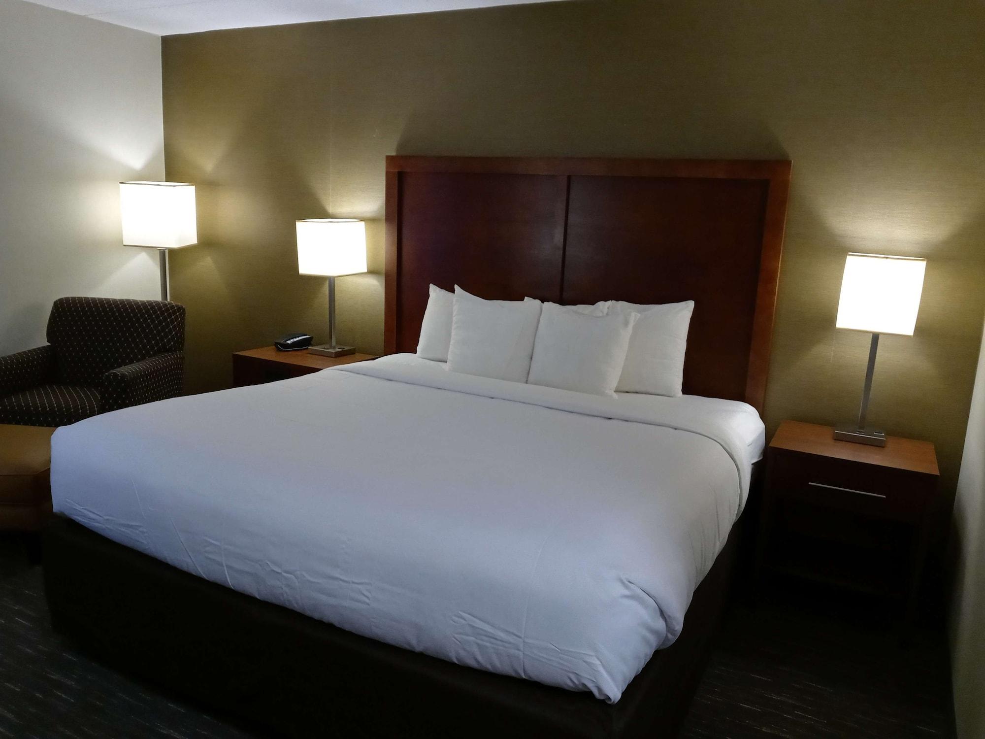 Best Western Chicago - Downers Grove Bagian luar foto