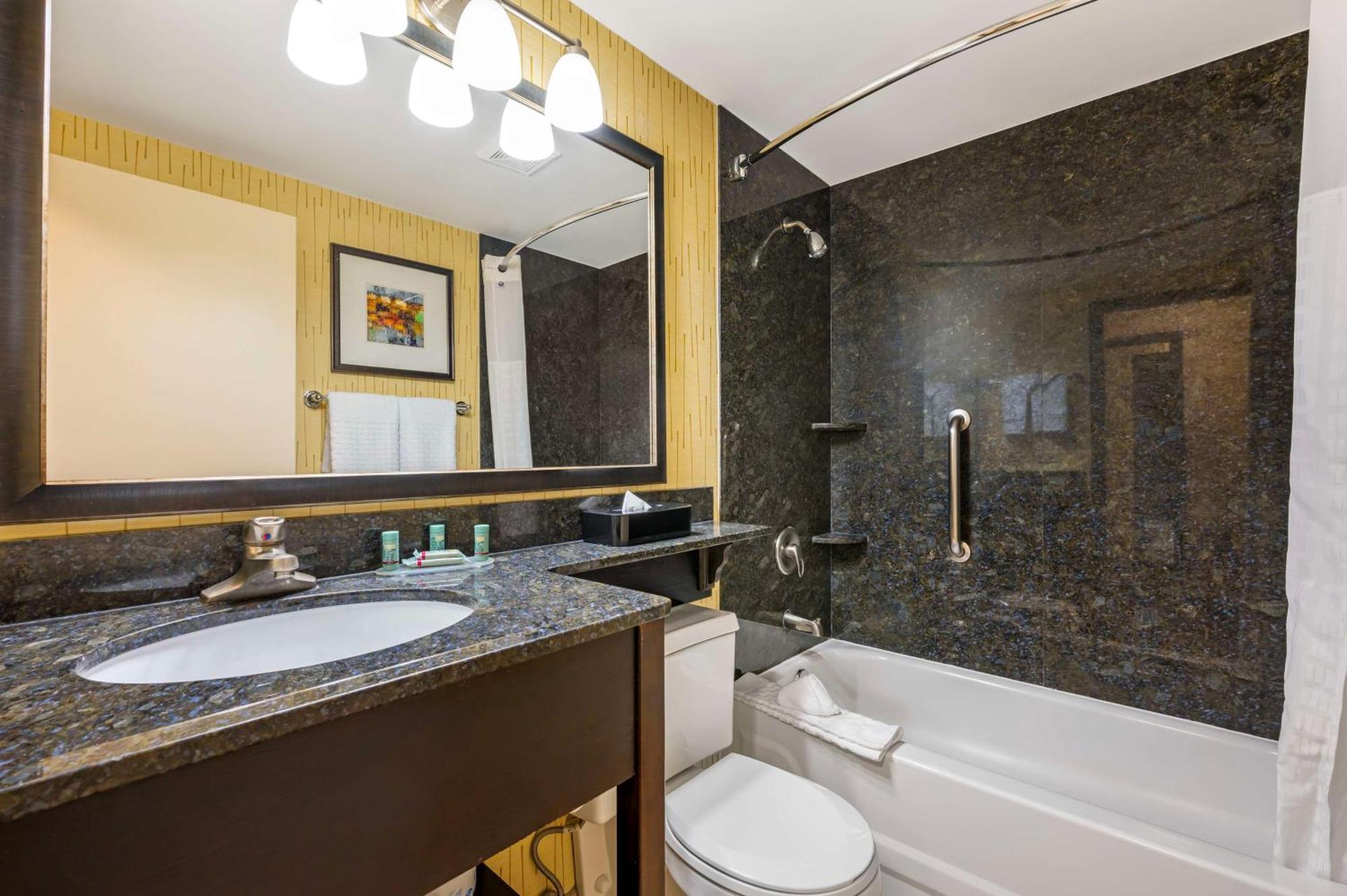 Best Western Chicago - Downers Grove Bagian luar foto
