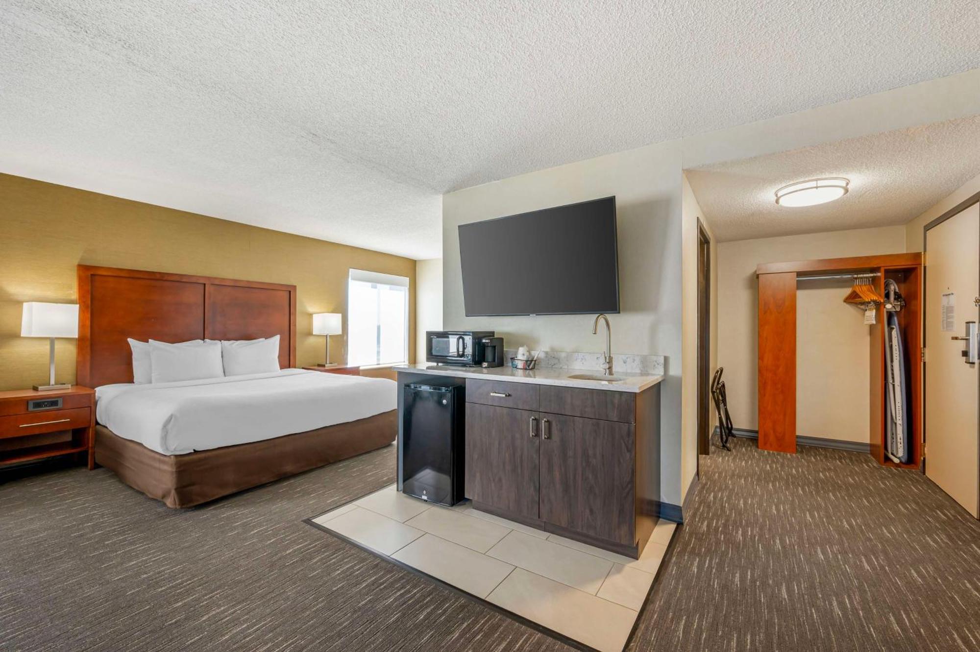Best Western Chicago - Downers Grove Bagian luar foto