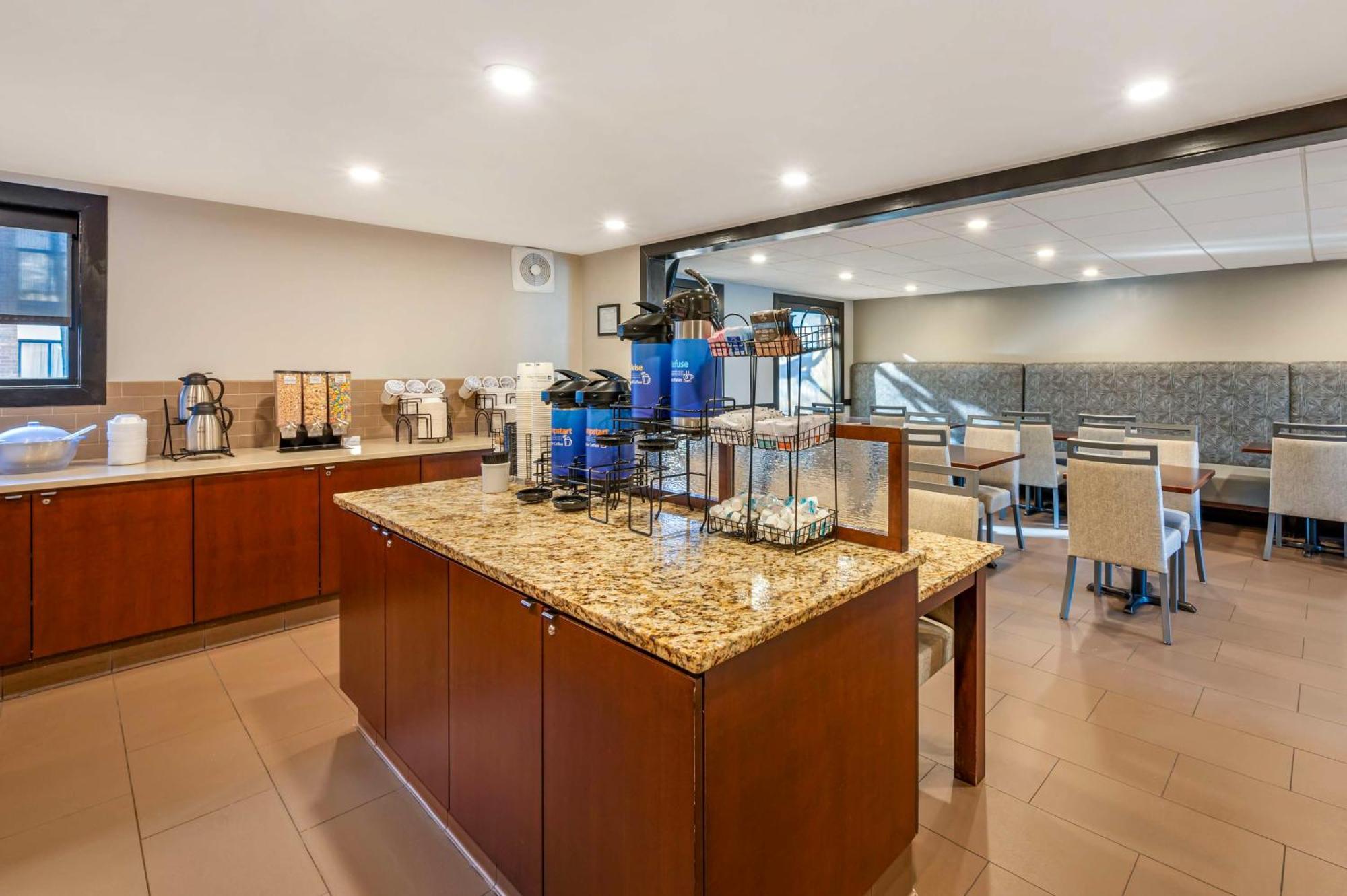 Best Western Chicago - Downers Grove Bagian luar foto